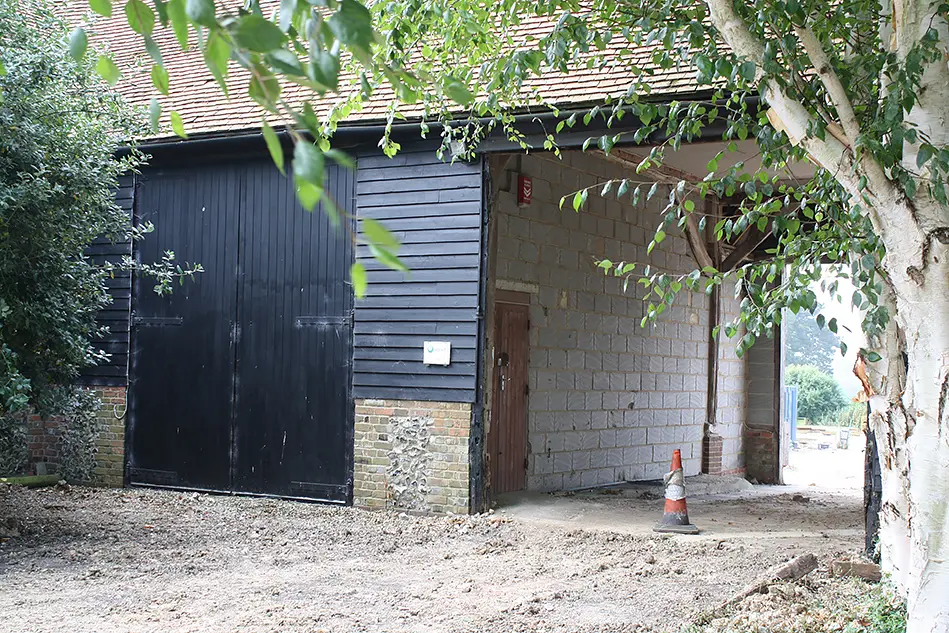 Henley Cold Press Barn Photo
